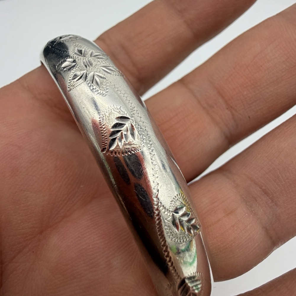 VTG‎ Sterling Silver 925 Etched Hinged Bangle Bracelet Size 7.5" Signed SA Thai